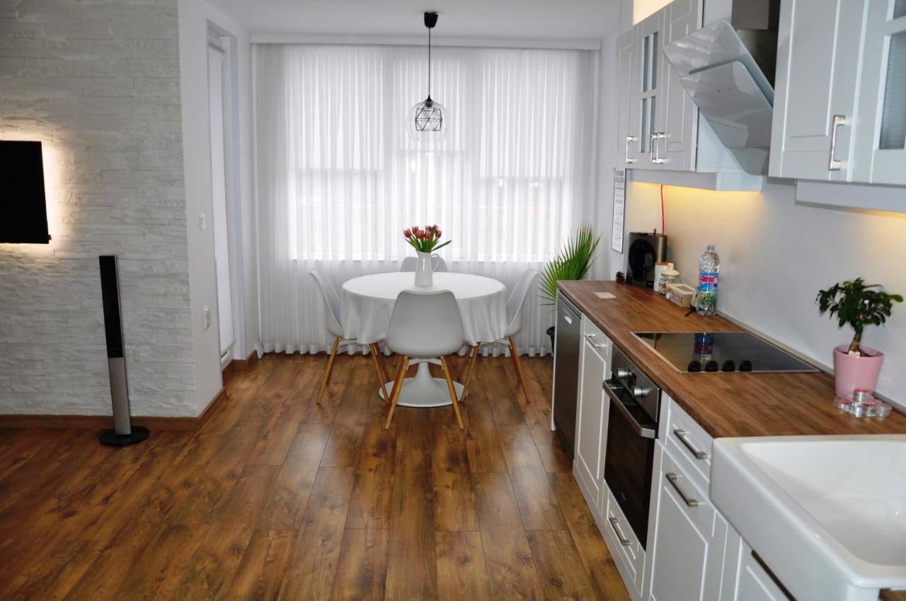 Lux Apartment Pazardzhik Exterior photo